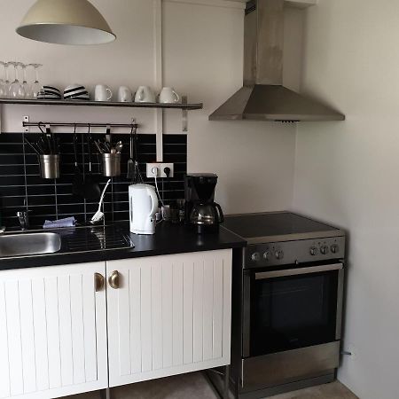 Grand-Inn Bar And Bed Saudarkrokur Екстериор снимка